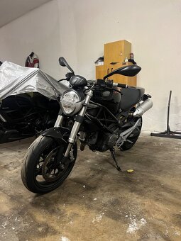 ducati monster 696 - 2