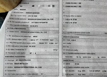 Nissan Qashqai 2.0 2013 4X4 predám SVETLO XENON, DVERE, NÁRA - 2