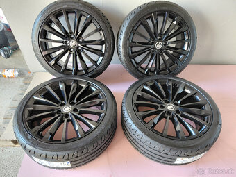 19" Skoda Superb Trinity/Phoenix - 2