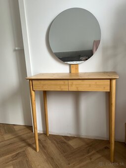 Toaletny stolik so zrkadlom - 2