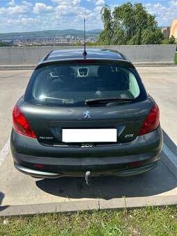 Peugeot 207 - 2