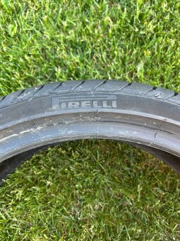 1 kus Pirelli P Zero 245/35/20 RunFlat - 2