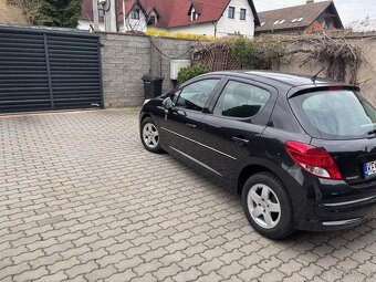 Peugeot 207, benzín 70 KW, 1397 cm3 - 2