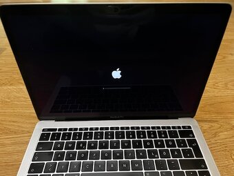 MacBook pro 13” RETINA + Adaptér USB-C /Super cena/ - 2