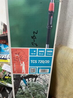 Vyvetvovacia teleskopicka píla Gardena TCS 720/20 - 2