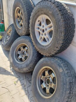 5x127 265/75 r16 A/T - 2
