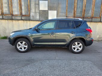 Toyota Rav4 2.2D-4x4 - 2