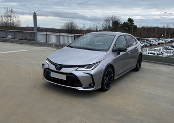 Toyota Corolla Hybrid - 2