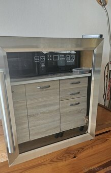 Predám presklenú chladnička na víno Guzzanti, 50l - 2