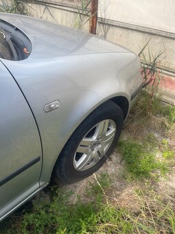 Volkswagen Golf 4 - 2