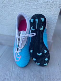 Kopačky Nike Phantom (GX Club MG) - 2