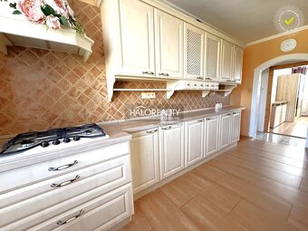 HALO reality - Predaj, trojizbový byt Tekovské Lužany, kvali - 2