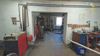 Viacúčelový objekt vhodný na podnikanie v obci Vyhne - 2