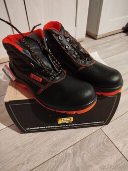 Pracovná obuv - 2