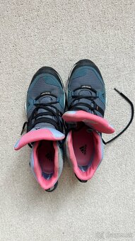 NEPREMOKAVÁ GORETEX ADIDAS TURISTICKÁ OBUV - 2