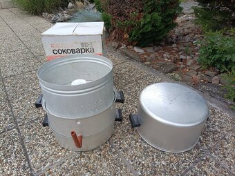 Parný odšťavovač Sokovarka - 2