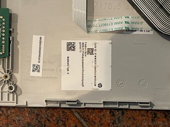 Predám dosku z HP laptopu + priložené diely - Ryzen 5 550u - 2