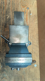 stolový zverák 100mm - 2