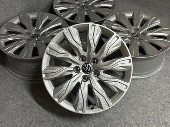 AUDI VW GROUP 5X112 R18 7,5J ET39 - 2