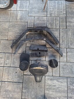 Predám sedadlo a plasty - Babetta 210 - 2