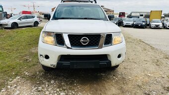 Nissan Navara Double Cap 2.5 dci Long - 2