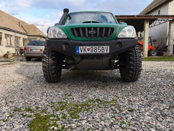 Hyundai Terracan - 2