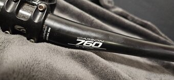 Karbonove riaditka + predstavec - 2