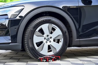⏩ Audi E-tron 50 quattro Basis - 2