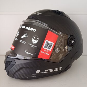 Silniční přilba LS2 Thunder C GP Aero Carbon - 2