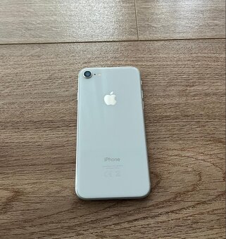 iPhone 8 - 2