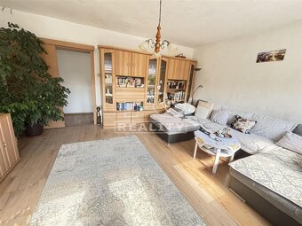 3-izbový byt na predaj – Veľká Lomnica, 63 m2 + balkón +... - 2