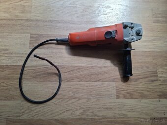 Karbobruska BLACK + DECKER - 2
