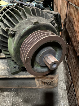 elektromotor 11 kw - 2