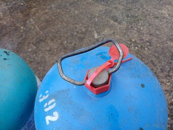 Propan budanova fĺaša - 2