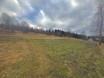 Predaj pozemku v krásnej lokalite v Oščadnici- Košariskách - 2