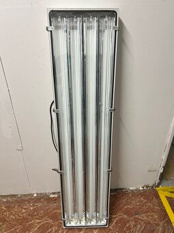 Neonove priemyselne svetlo - 2