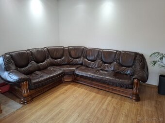 Kozeny rohovy gauc - 2