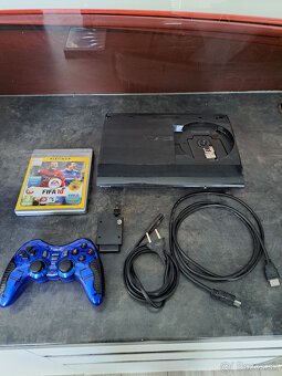 Sony PS3 slim silver funkčná. - 2