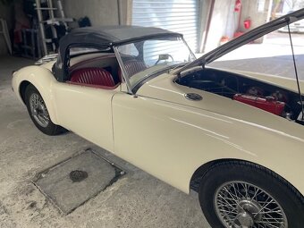 1956 MG MGA - 2