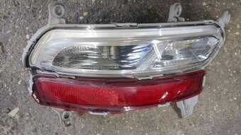 Kia Toyota Mercedes - zrkadlo listy svetlo napis... - 2