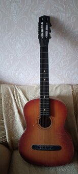 Predam 7 strunovu gitaru - 2