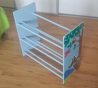 Detská polička - 2