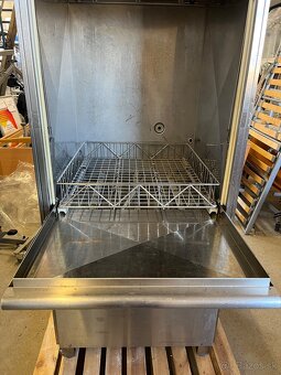 Gastro umyvacka Winterhalter GS650 - 2