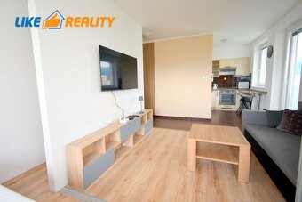 Veľkometrážny 1 izbový byt s parkovaním Priekopa - 2