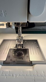Pfaff expresion 710 - 2