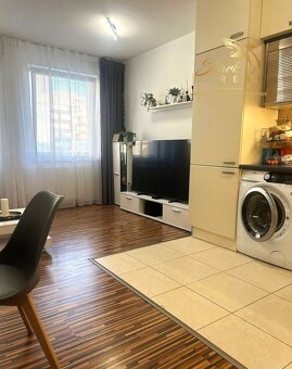 ELEGANTNÝ a Morerný 2i byt_ Prenájom_ hranica STARÉ MESTO - 2