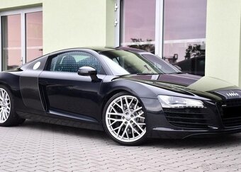 Audi R8 4.2FSI V8 QUATTRO CARBON B&O 309 kw - 2