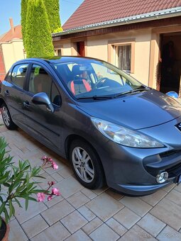 Peugeot 207 - 2