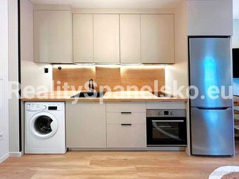 Moderní apartmán 2+kk jen 500 m od moře ☀️ŠPANĚLSKO - 2