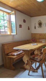 drevené rohové sedenie s úložným priestorom masív - 2